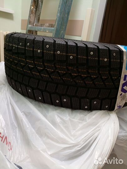 Viatti Brina Nordico V-522 205/50 R17