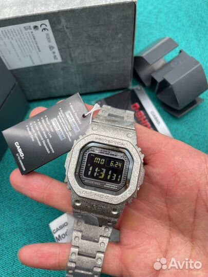 Часы мужские Casio G-Shock GMW-B5000PS-1E