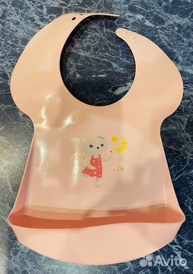 Нагрудник для кормления