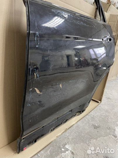 Дверь задняя левая Hyundai Grand Santa Fe