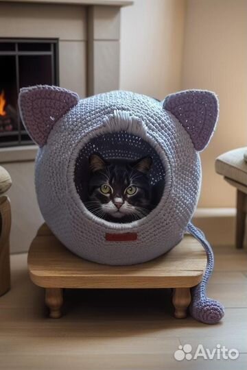 Домик для кошек и котов