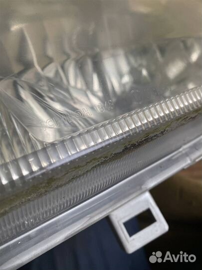 Фара левая Nissan Serena (pnc24) 1999-2005