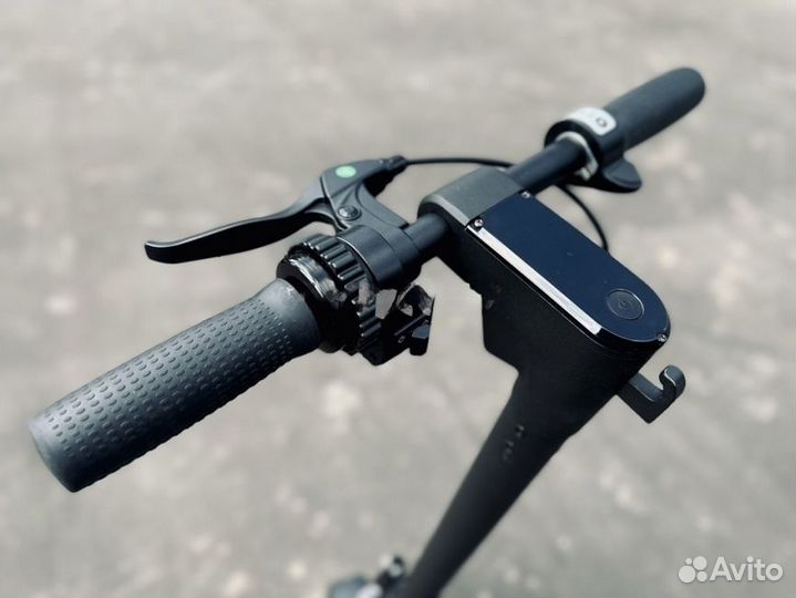 Электросамокат Electroway S1