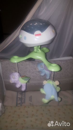 Мобиль на кроватку fisher price