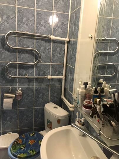 2-к. квартира, 42 м², 2/4 эт.