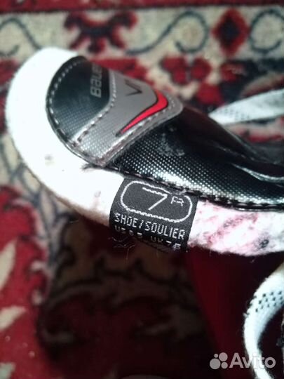 Хоккейные коньки bauer