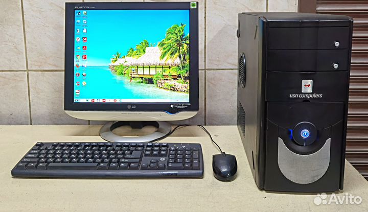 Офисный компьютер
