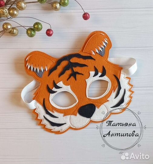 Маска новогодняя 