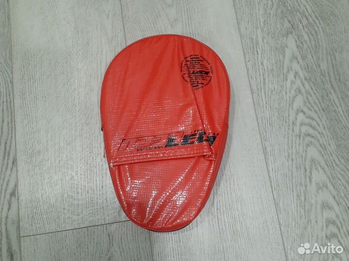 Лапа для единоборств