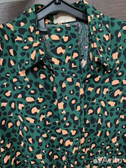 Платье-рубашка со звериным принтом