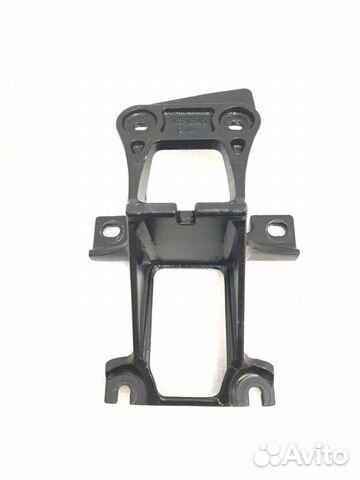 Кронштейн подножки передний левый Land Rover Range