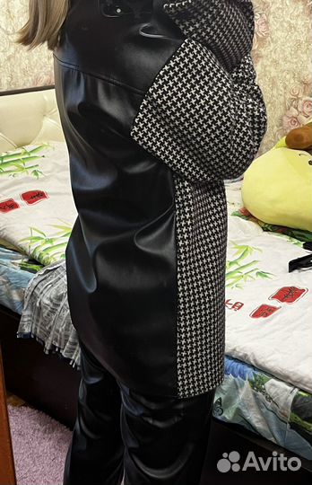 Костюм кожаный женский