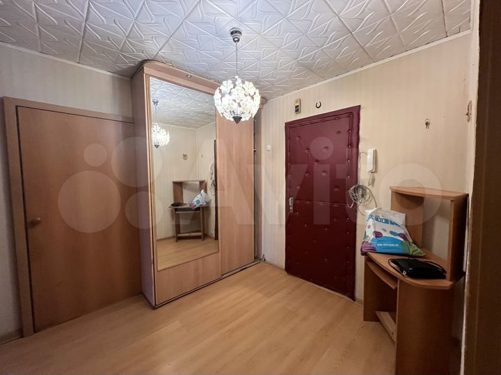 2-к. квартира, 57 м², 3/5 эт.