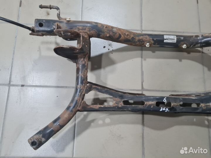 Задний подрамник Skoda Octavia a5