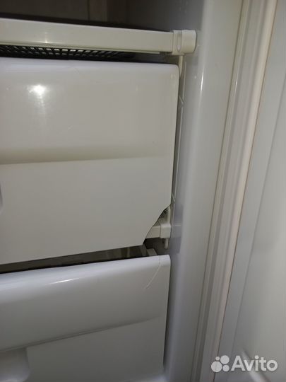 Холодильник snaige