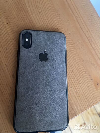 iPhone X, 64 ГБ