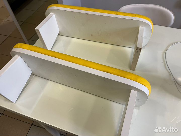 Подставка для рук маникюрная