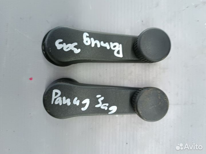 Ручка стеклоподъемника Skoda Rapid