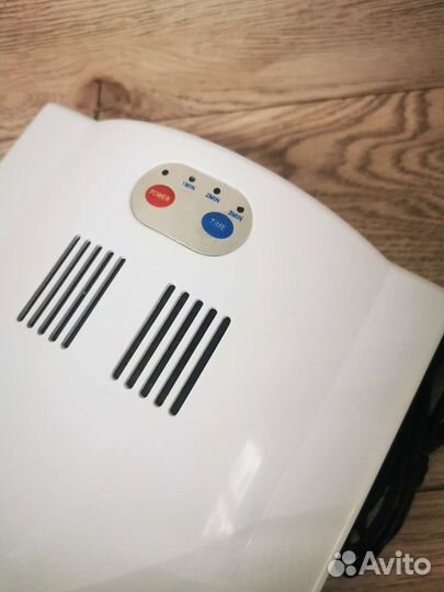 Уф лампа для ногтей