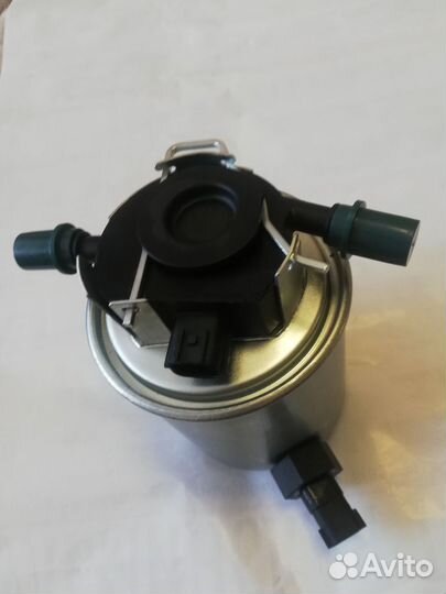 Фильтр топливный 164001BY1D