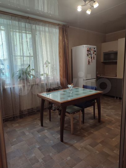 2-к. квартира, 80,1 м², 1/5 эт.