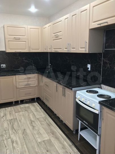 2-к. квартира, 60,5 м², 1/9 эт.