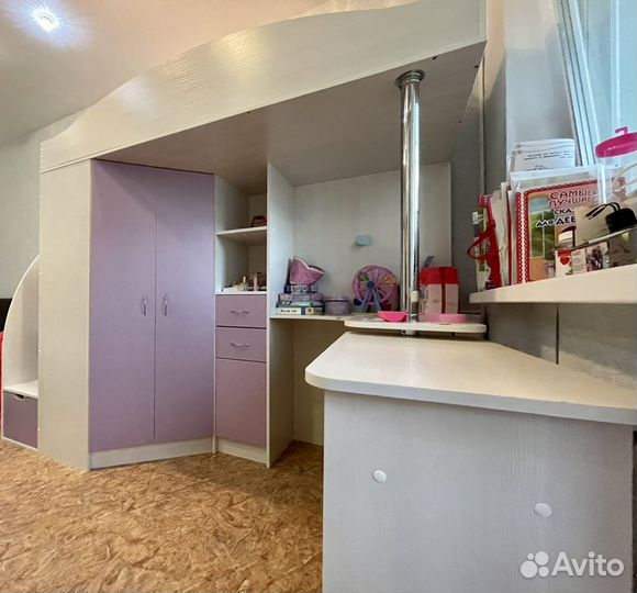 Кровать со столом, кровать - чердак