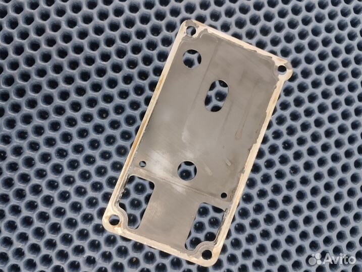 Suzuki RF900R T703 прокладка крышки кл