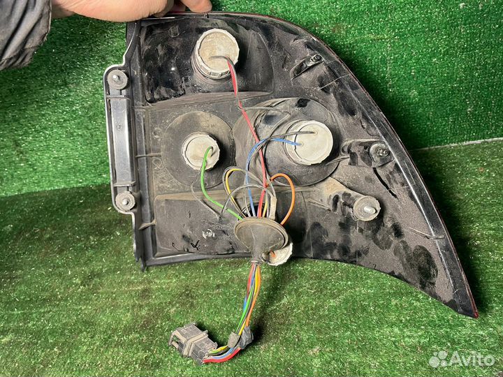 Фонарь задний правый LADA Priora