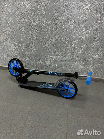 Самокат двухколесный синий