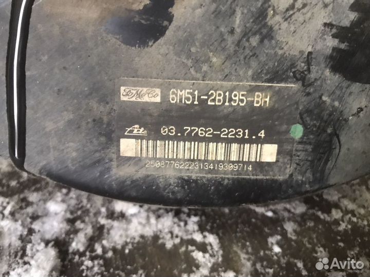 Вакуумный усилитель тормозов Ford Focus 2