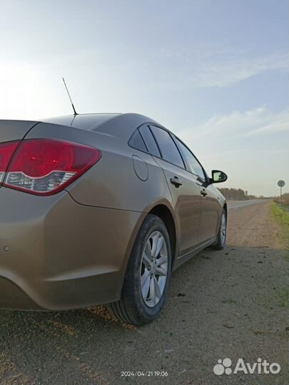 Chevrolet Cruze 1.6 МТ, 2012, 290 000 км