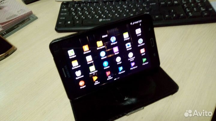 Планшет Samsung galaxy tab4