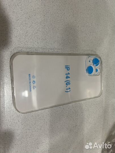 Чехол на iPhone 14