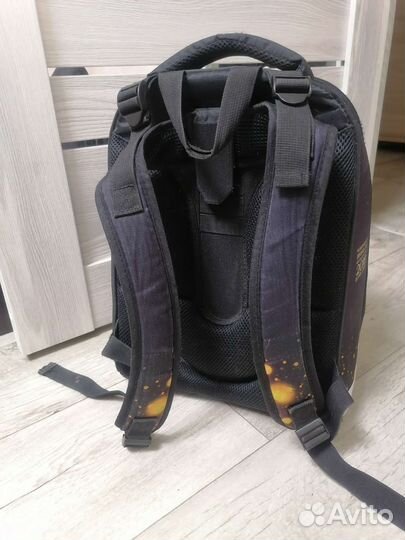 Школьный рюкзак б/у