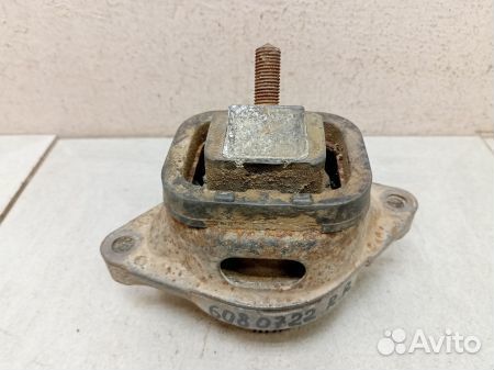 Опора двигателя Ленд Ровер