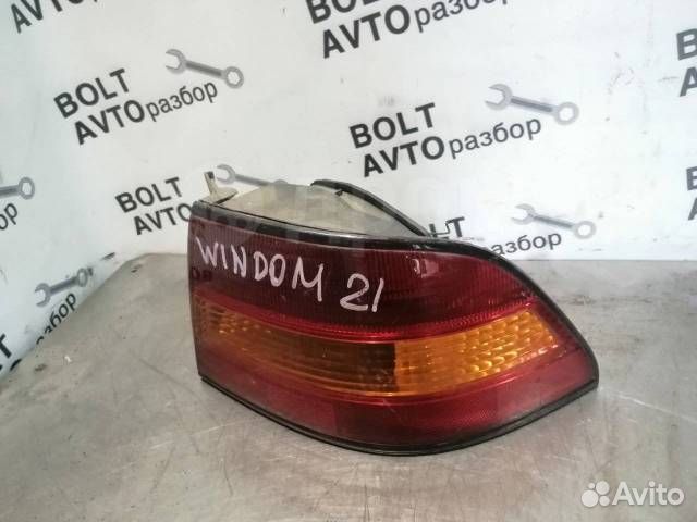 Фонарь (стоп-сигнал) задний правый Toyota Windom