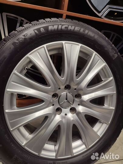 Оригинальные колеса в сборе R18 Mercedes Benz W222