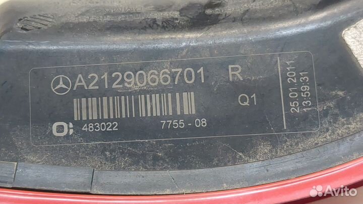 Фонарь (задний) правый Mercedes E W212, 2011