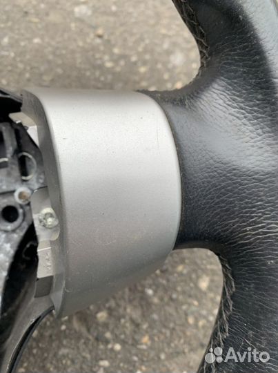 Мультируль Toyota Yaris 2005-2011