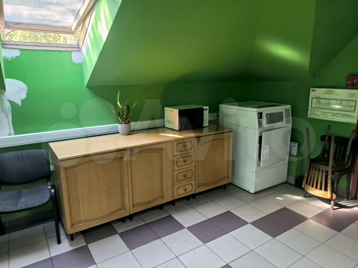 Комната 13 м², 1/4 эт.