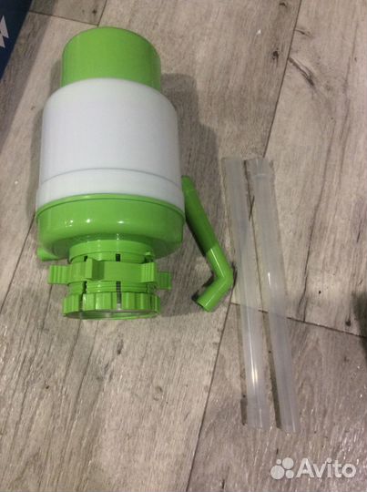 Помпа механическая новая для бутылей 19 л