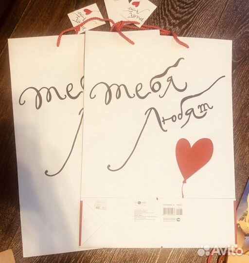 Подарочные пакеты бумажные