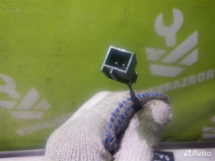 Ответная часть ремня безопасности Опель Вектра Б