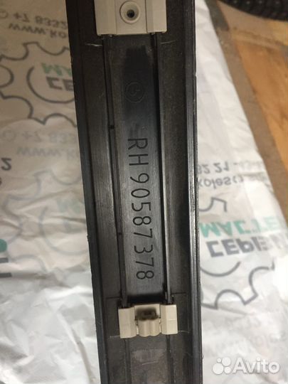 Накладка декоративная задней правой двери