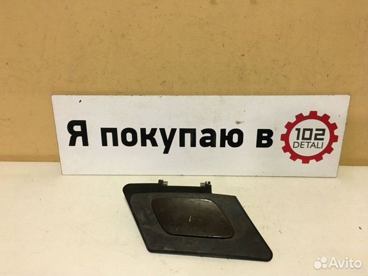 Крышка форсунки омывателя правая Audi Q5