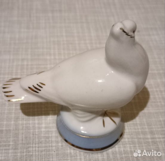 Статуэтка голубь малый