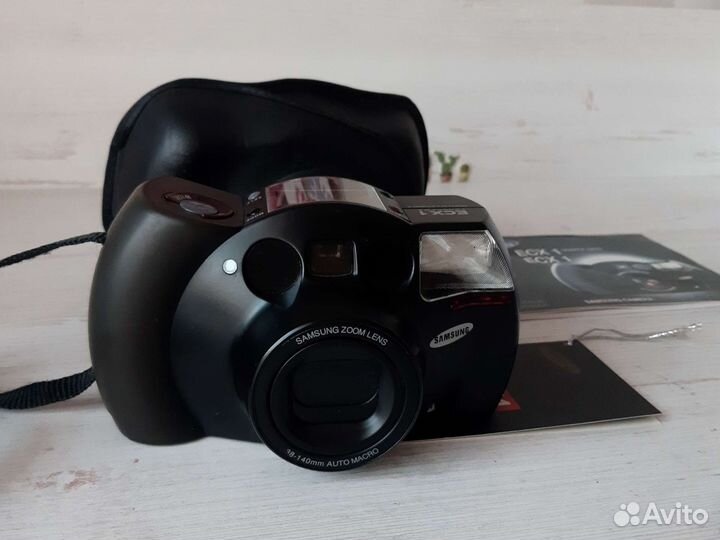 Пленочный фотоаппарат