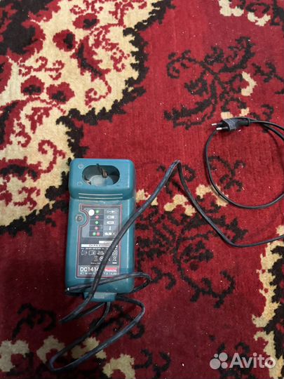 Шуруповерт makita