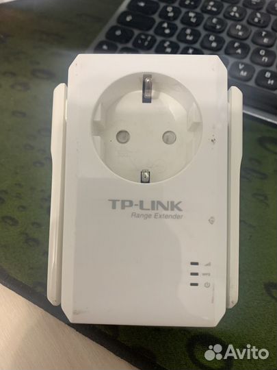 Усилитель Wi-Fi сигнала TP-Link TL-WA860RE V5